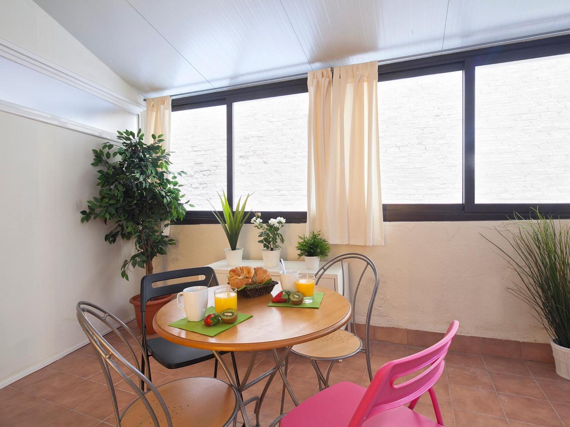 Spot Smart Nomad Bed and Breakfast Βαρκελώνη Εξωτερικό φωτογραφία